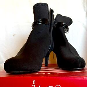 Women’s black boots